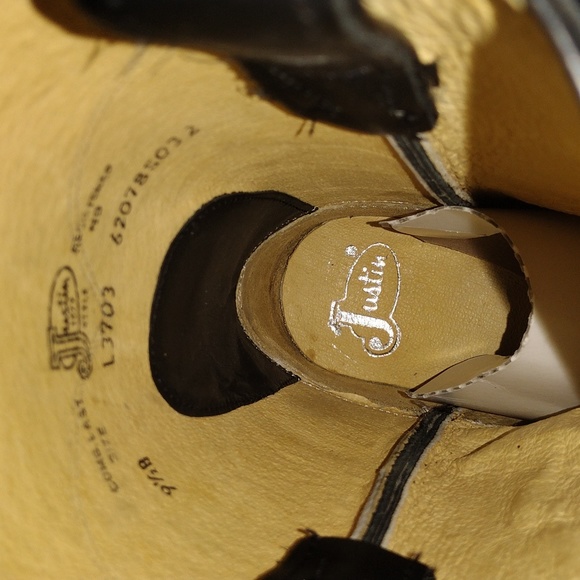 Black Spanish Kipskin boots - Picture 8 of 10